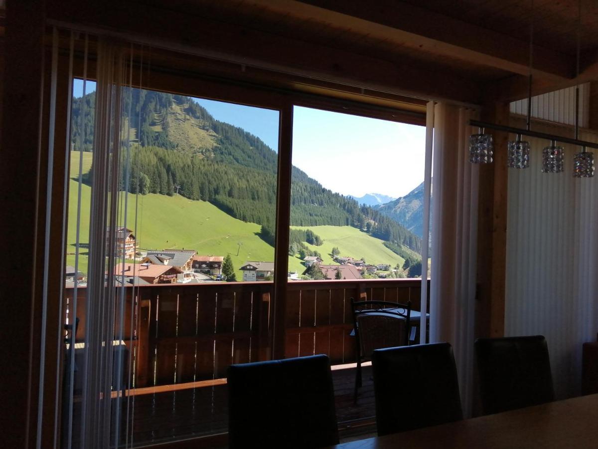 Chalet Zur Rose Appartement Berwang Buitenkant foto