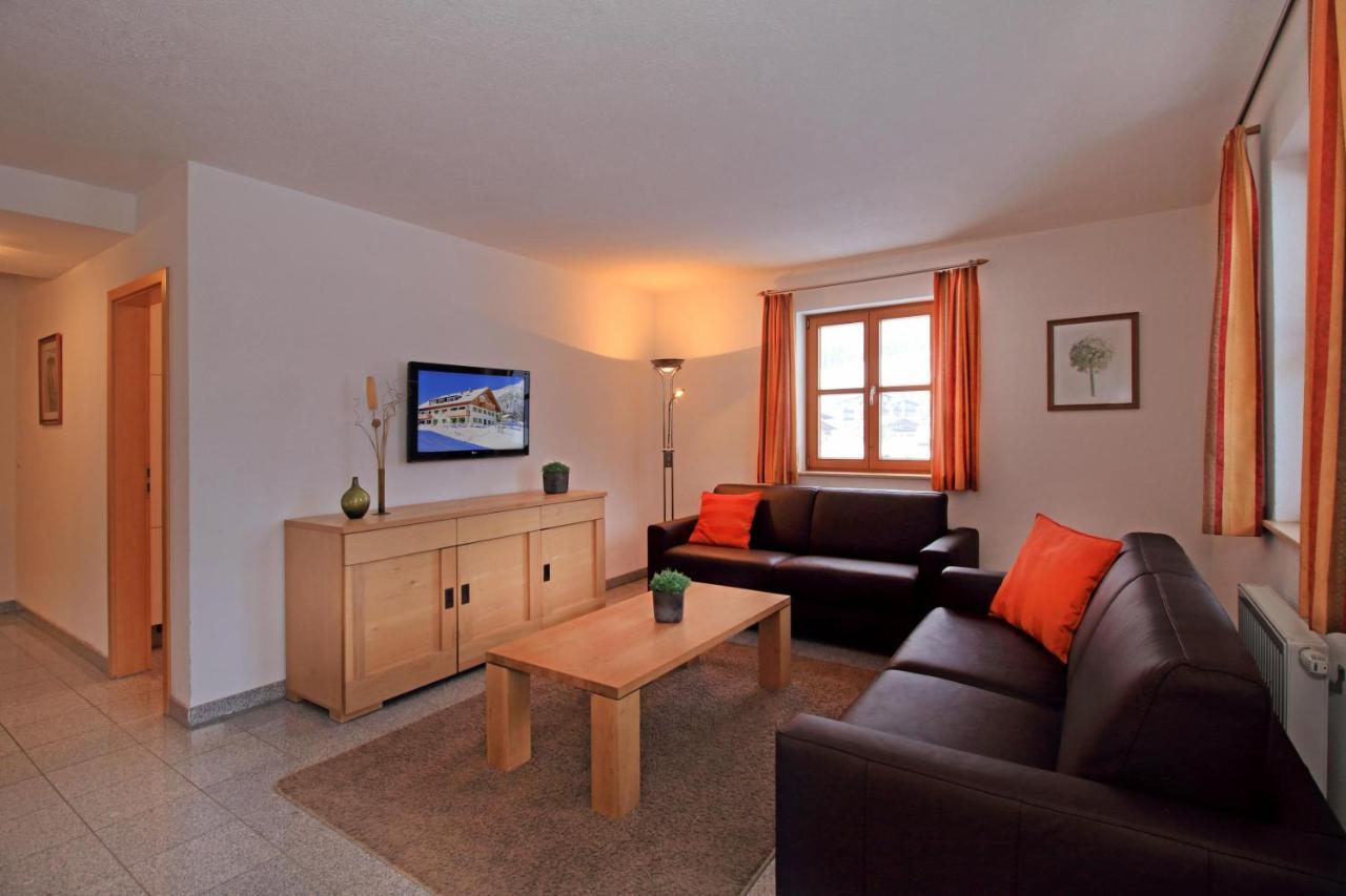 Chalet Zur Rose Appartement Berwang Buitenkant foto